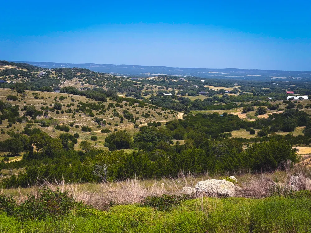 151 Falling Oak Drive Blanco, TX 78606