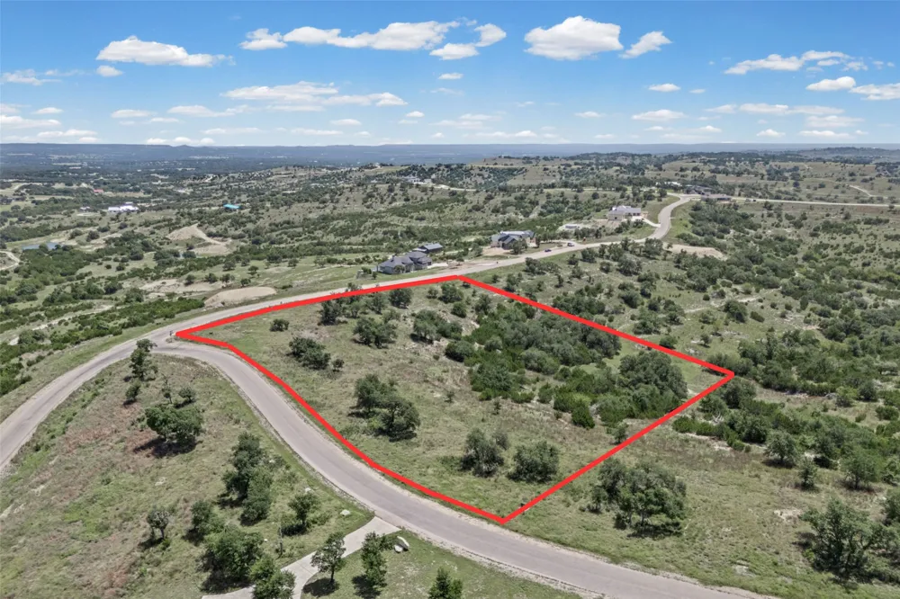 151 Falling Oak Drive Blanco, TX 78606