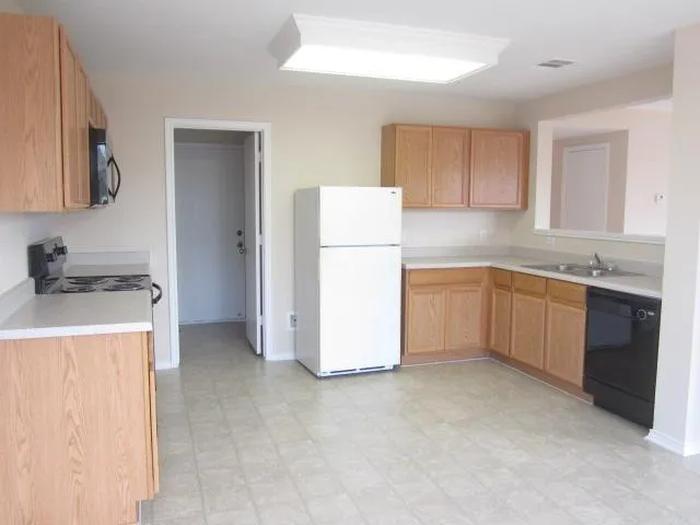 5316 Bahan Drive Del Valle, TX 78617