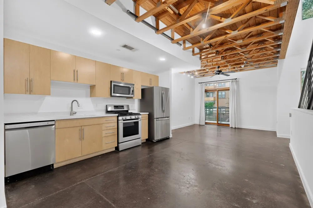 1601 E 5th Street #211 Austin, TX 78702