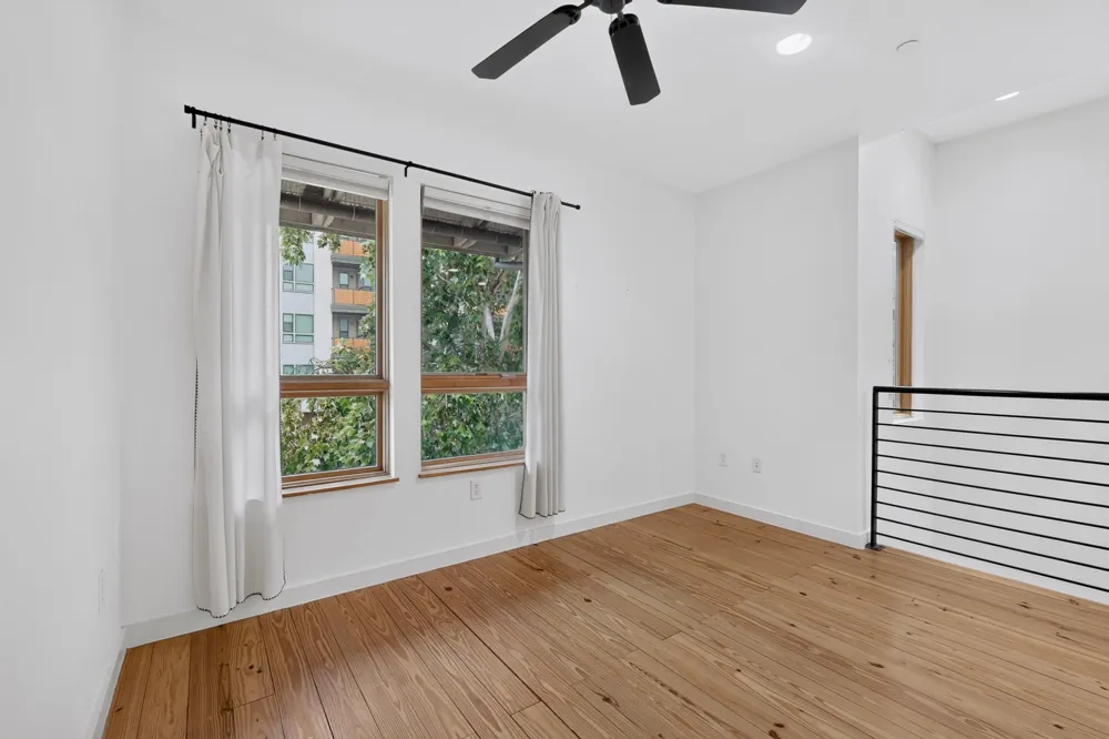 1601 E 5th Street #211 Austin, TX 78702
