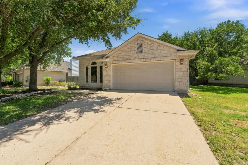 1310 Brighton Bend Lane Cedar Park, TX 78613