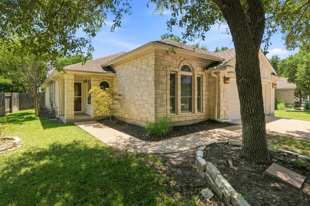 1310 Brighton Bend Lane Cedar Park, TX 78613