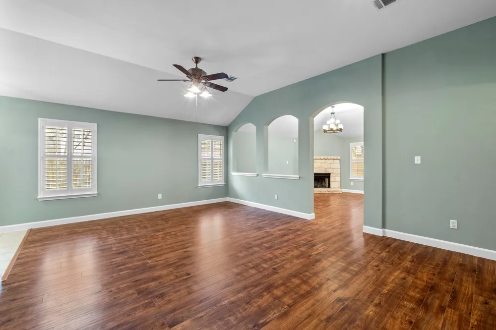 1310 Brighton Bend Lane Cedar Park, TX 78613