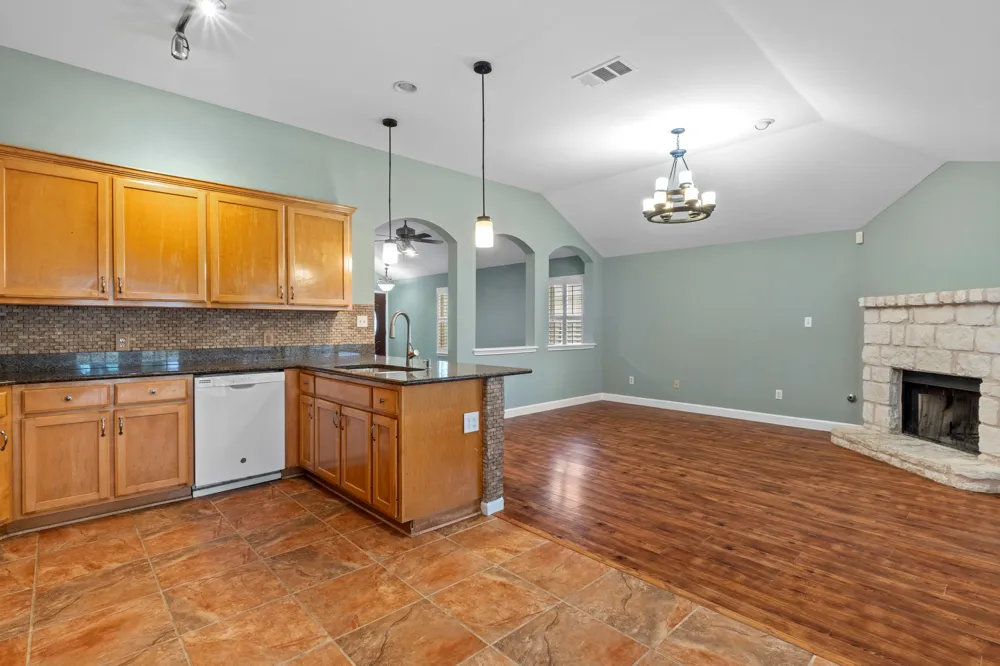 1310 Brighton Bend Lane Cedar Park, TX 78613