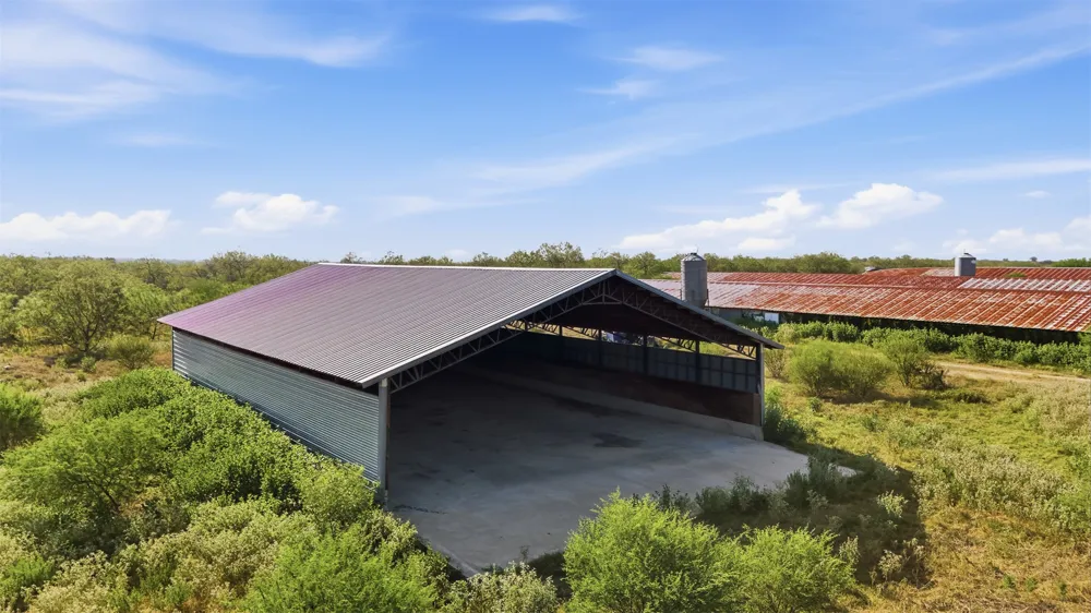 1892 State Highway 304 Gonzales, TX 78629
