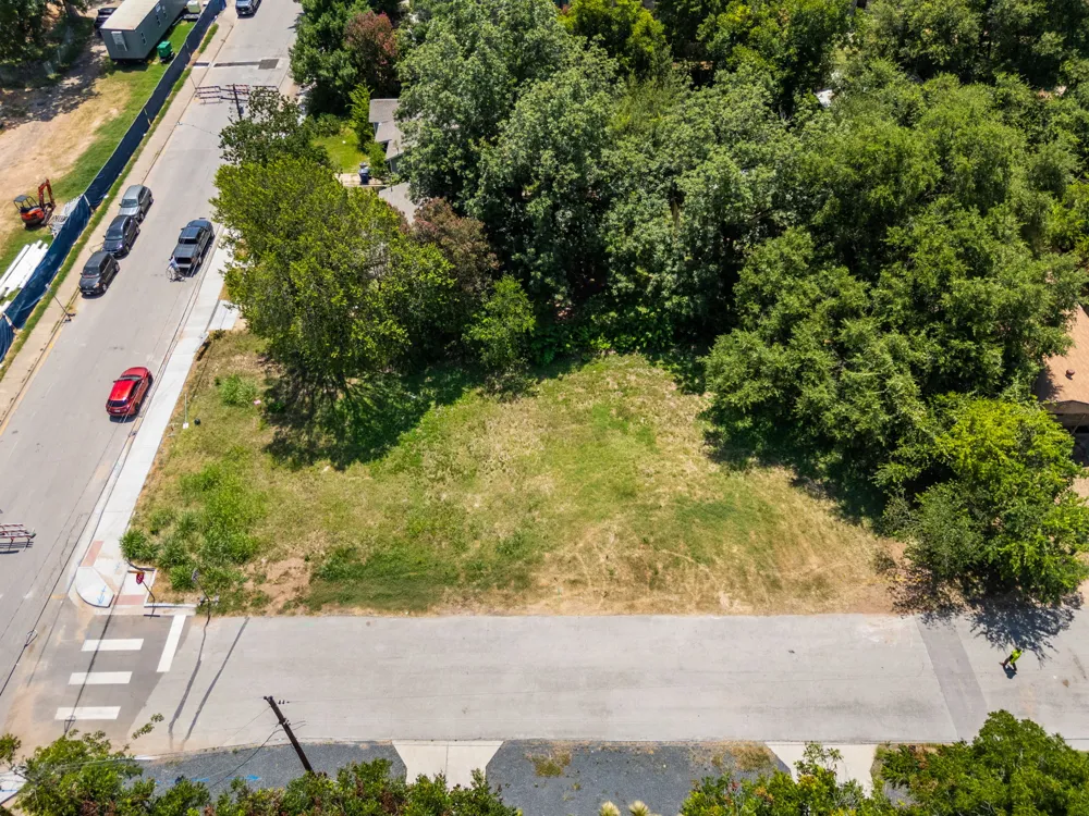 4801 Gonzales Street Austin, TX 78702