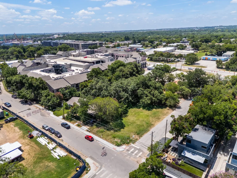 4801 Gonzales Street Austin, TX 78702