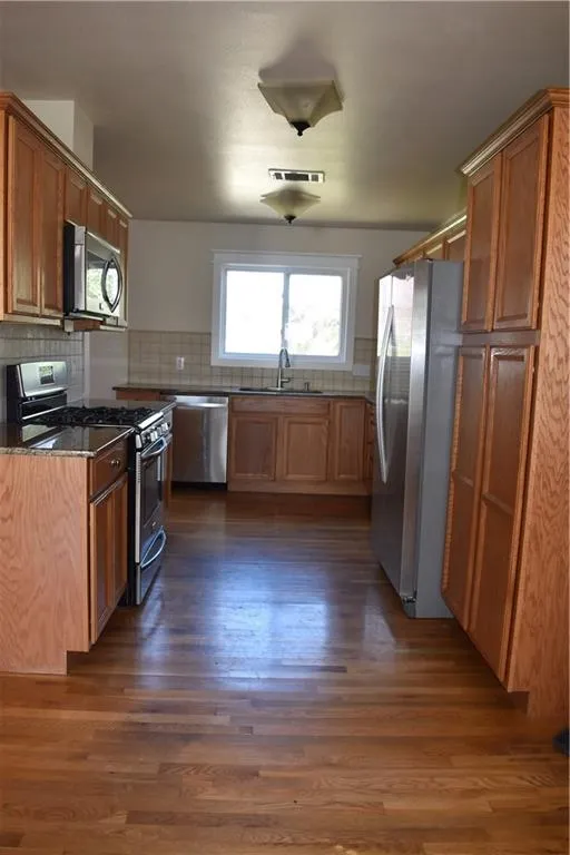 2109 Wright Street Austin, TX 78704