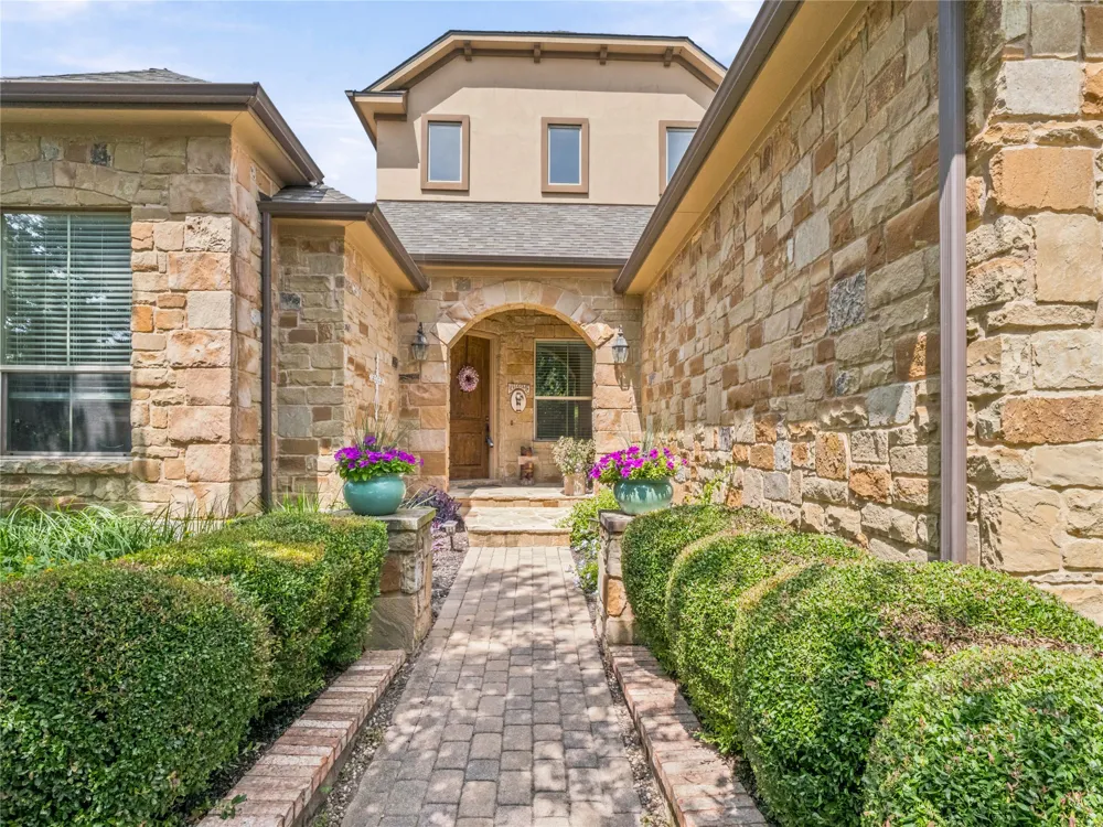 170 Kinloch Court Austin, TX 78737