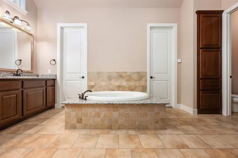 170 Kinloch Court Austin, TX 78737
