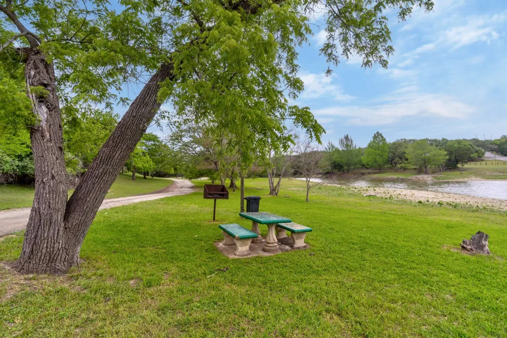 17508 Panorama Drive Dripping Springs, TX 78620