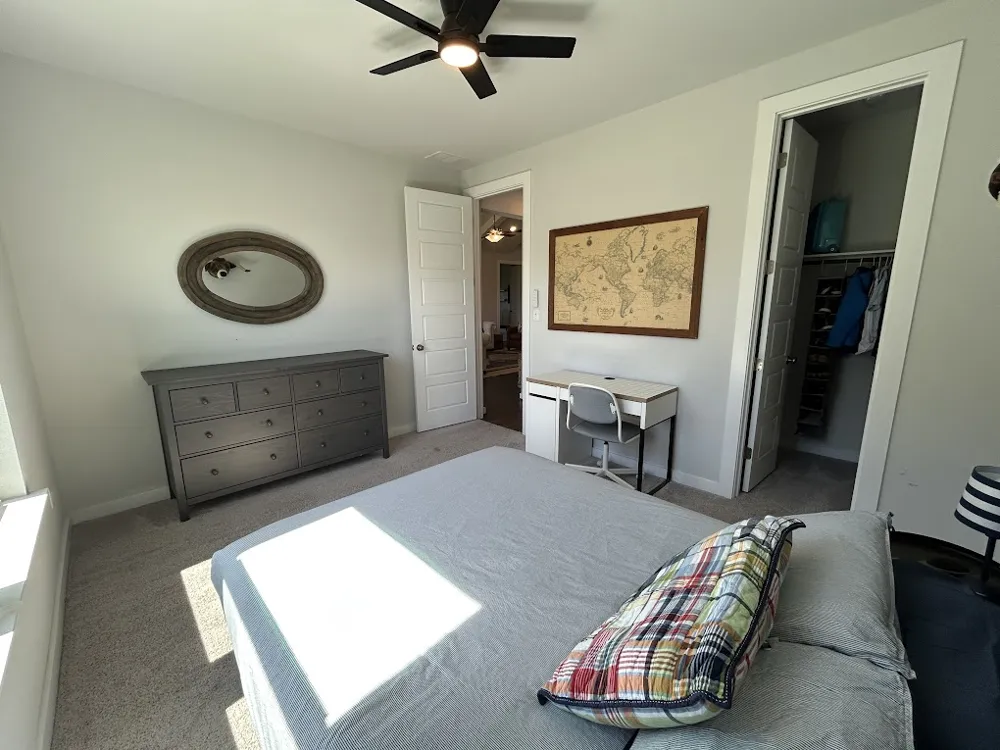 276 Washington Drive Kyle, TX 78640