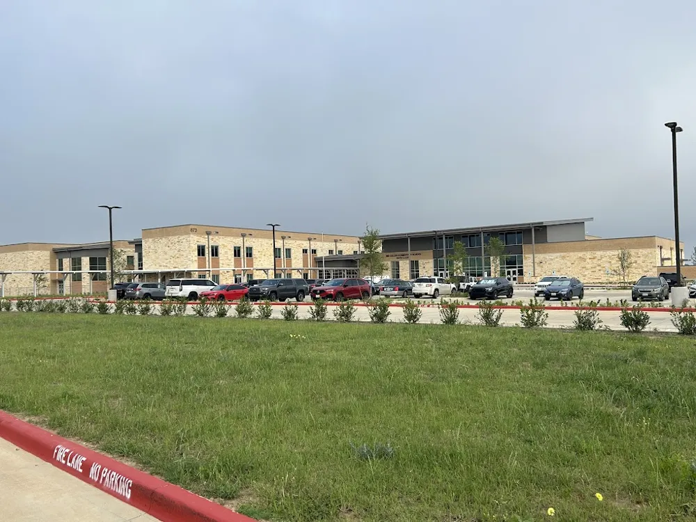 276 Washington Drive Kyle, TX 78640