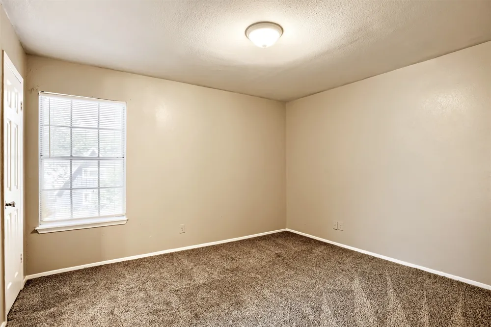 1302 Radcliff Drive #B Austin, TX 78752
