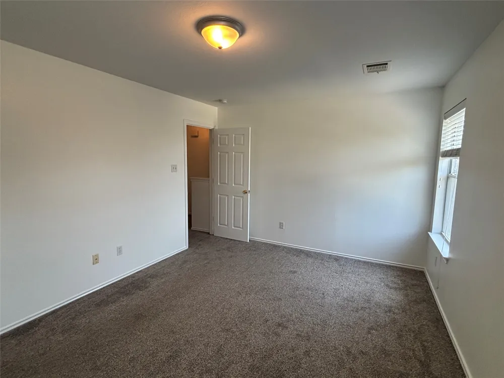 801 Jane Austen Trail #B Pflugerville, TX 78660