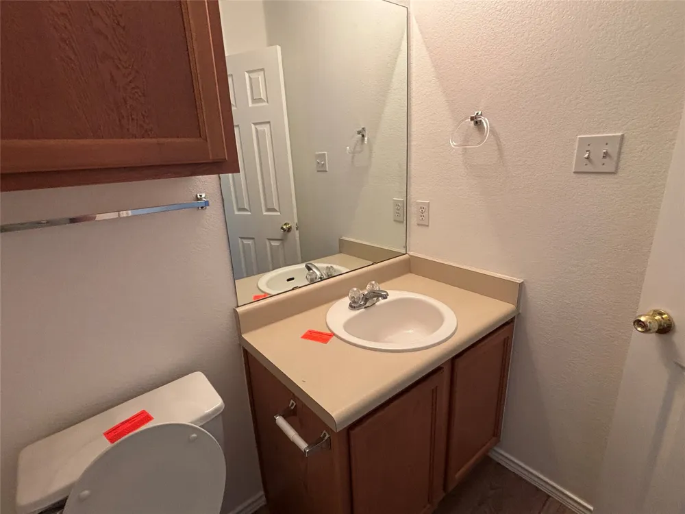 801 Jane Austen Trail #B Pflugerville, TX 78660