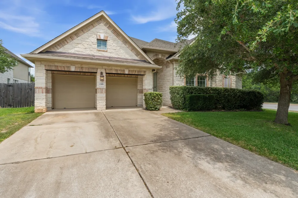 1301 David Cove Cedar Park, TX 78613
