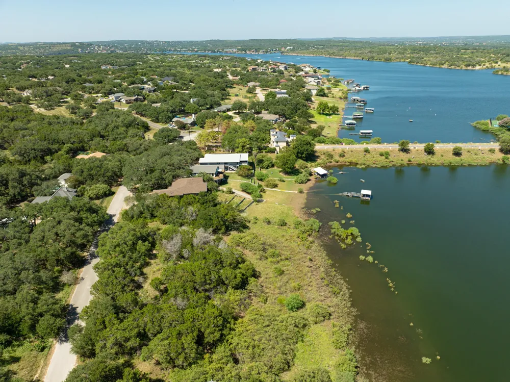 3408 Parliament Cove Lago Vista, TX 78645