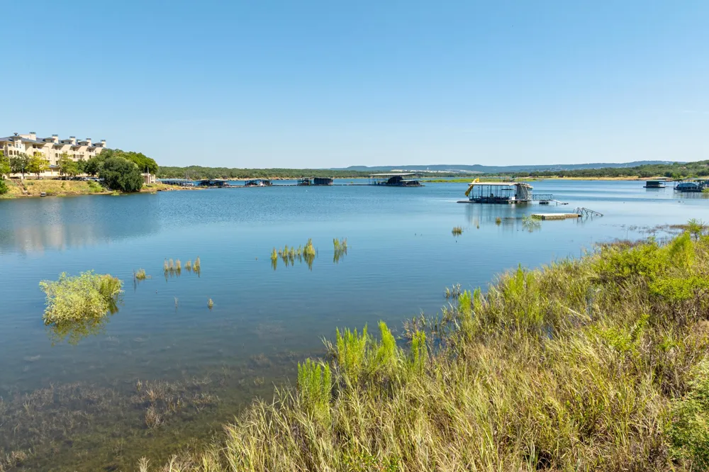 3408 Parliament Cove Lago Vista, TX 78645