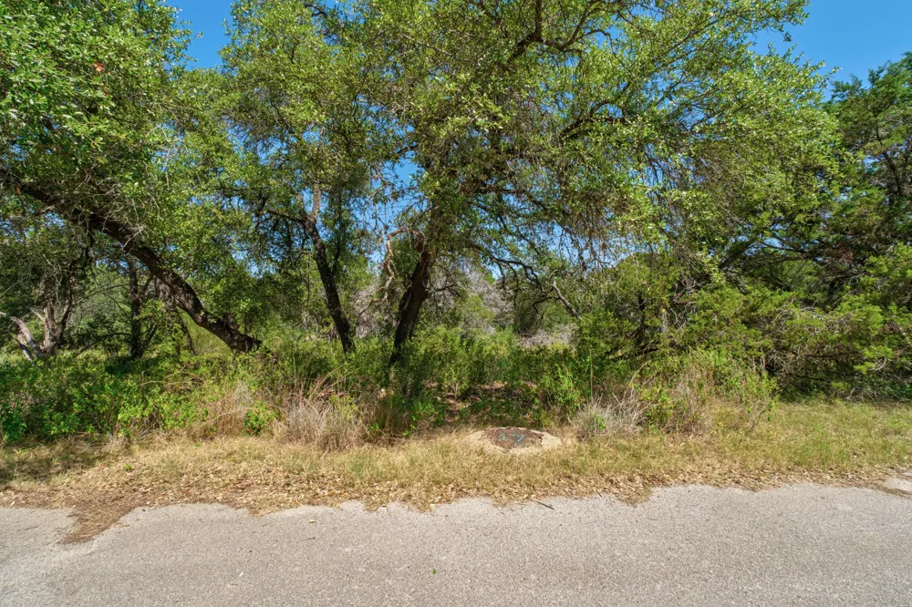 3408 Parliament Cove Lago Vista, TX 78645