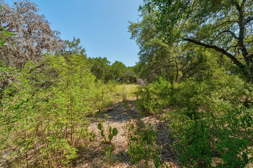 3408 Parliament Cove Lago Vista, TX 78645