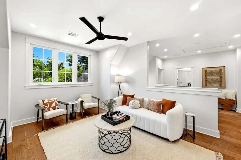 2212 Canterbury Street #1 Austin, TX 78702