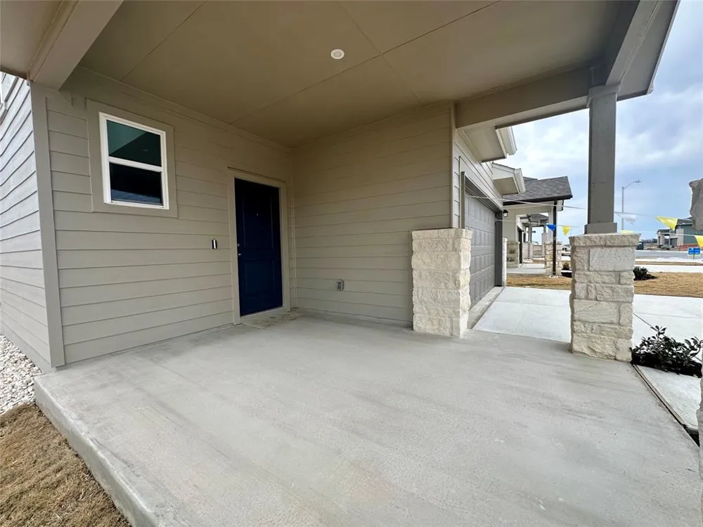 380 Young Street Buda, TX 78610
