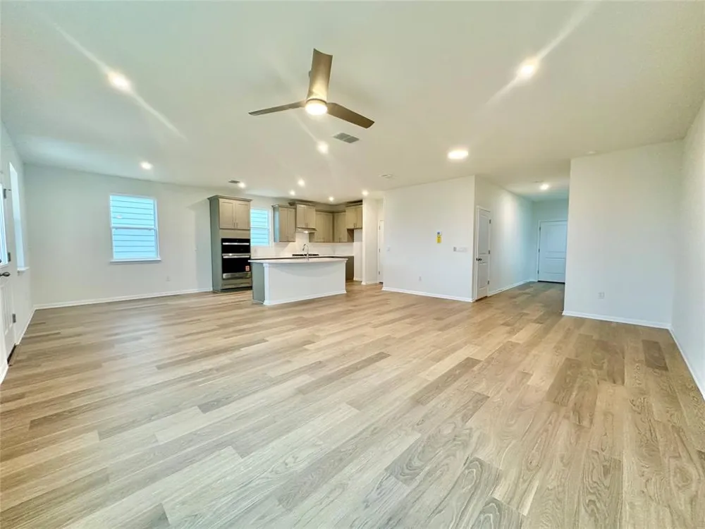 380 Young Street Buda, TX 78610