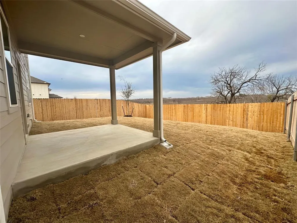 380 Young Street Buda, TX 78610