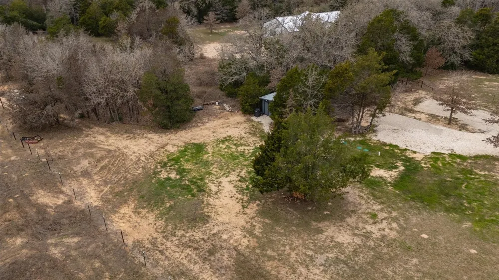 145 Eely Road McDade, TX 78650