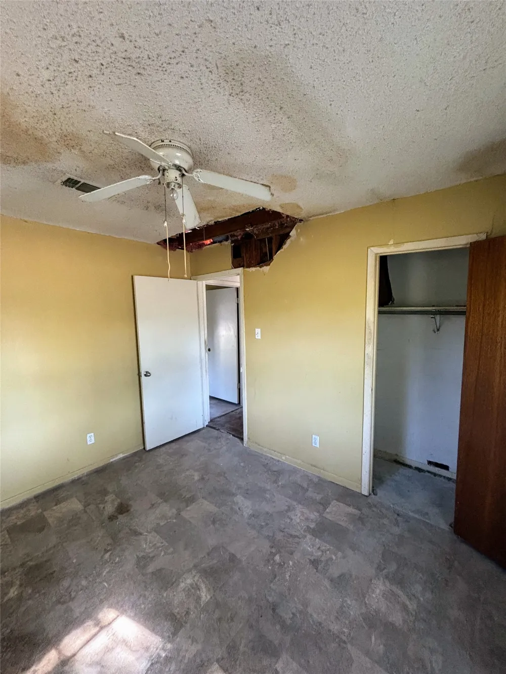 321 Front Street Holland, TX 76534