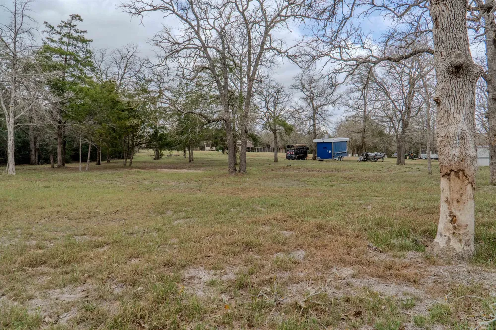 7555 Silver Mine Road Harwood, TX 78632
