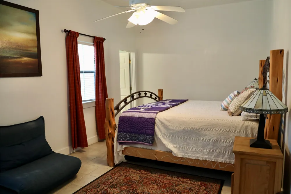 4239 County Road 336 Bertram, TX 78605