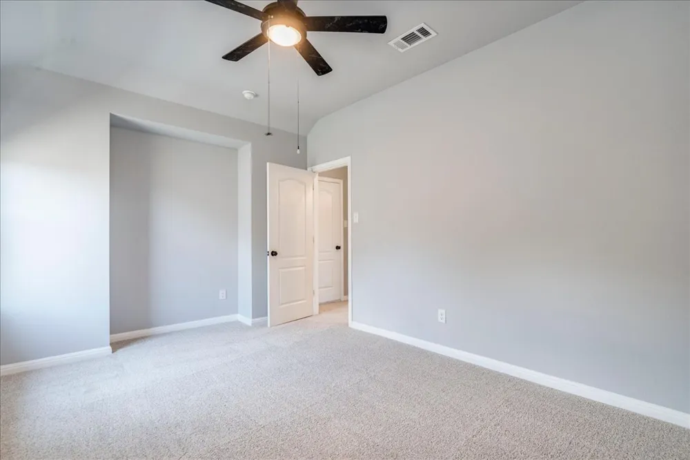 2005 Garretts Way Manchaca, TX 78652