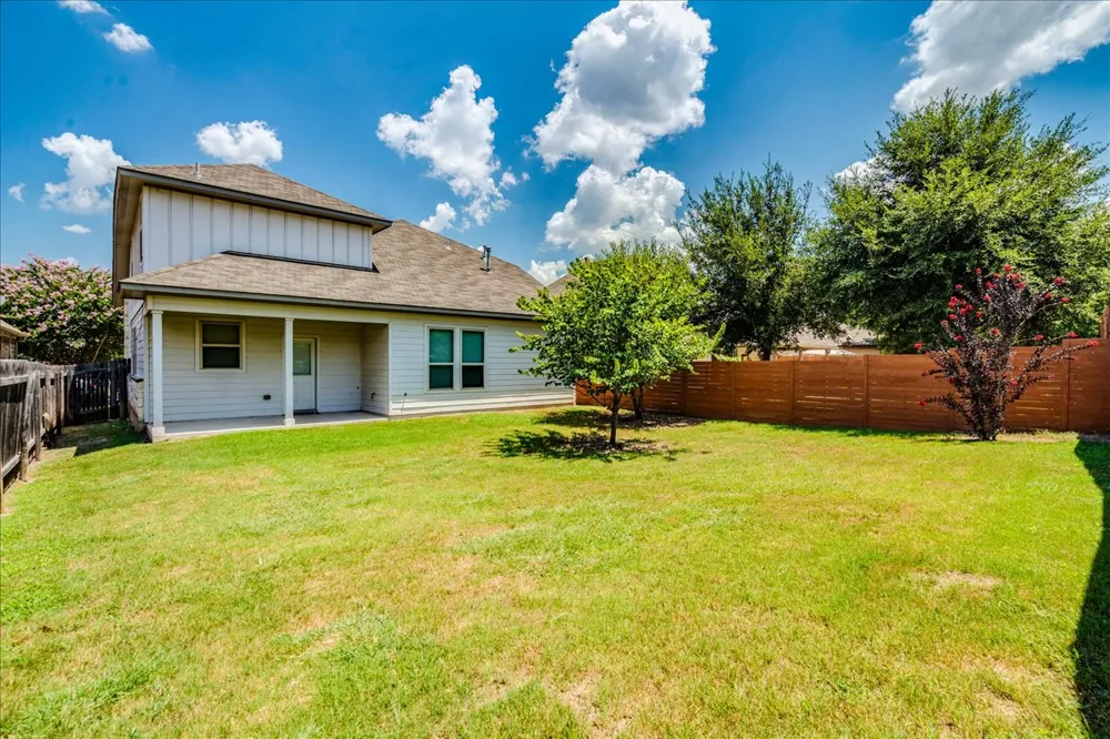 2005 Garretts Way Manchaca, TX 78652