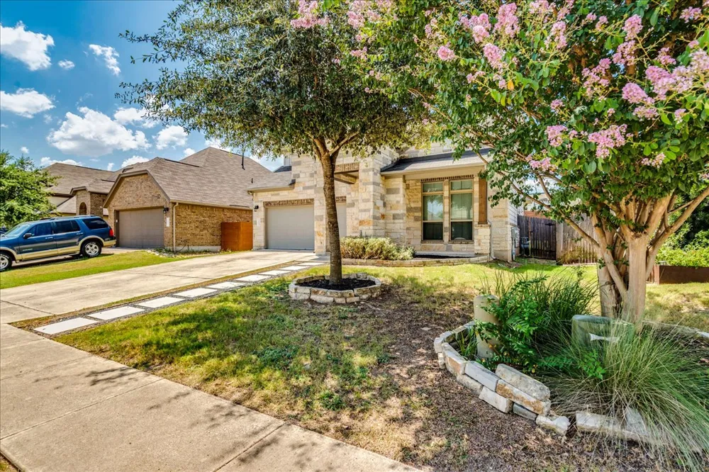 2005 Garretts Way Manchaca, TX 78652