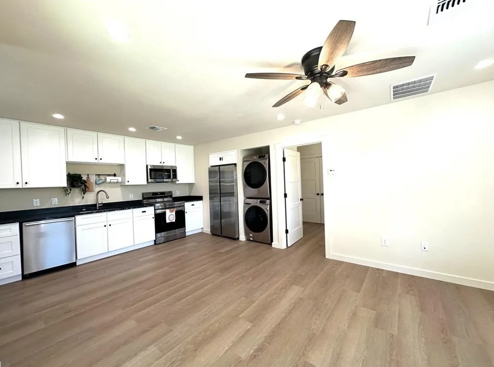 515 E 39th Street #2 Austin, TX 78751