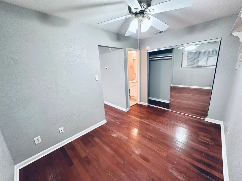 2500 Burleson Road #209 Austin, TX 78741