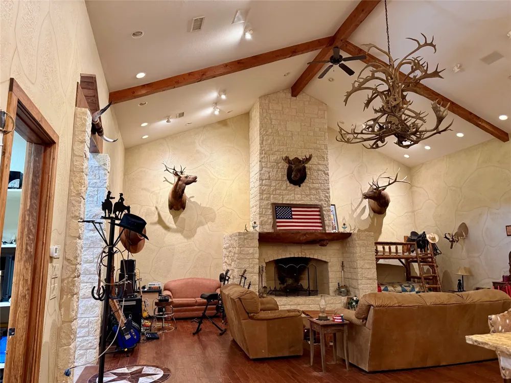 1456 Us Highway 283 Brady, TX 76825