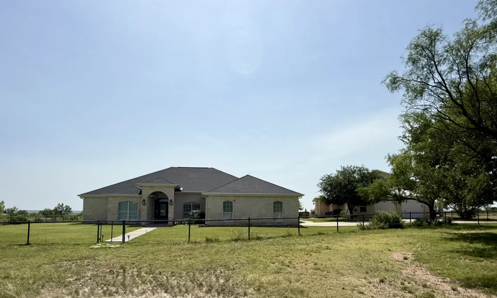 1456 Us Highway 283 Brady, TX 76825