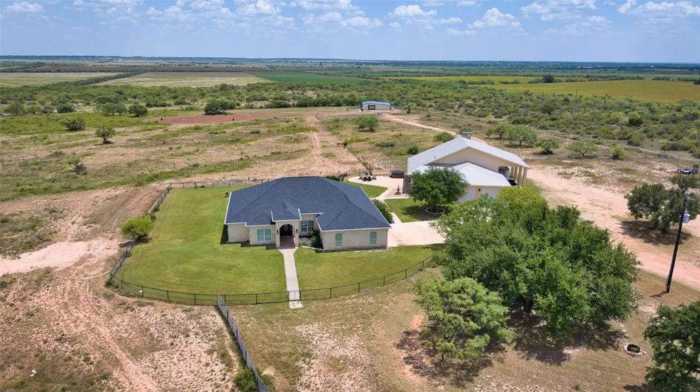 1456 Us Highway 283 Brady, TX 76825