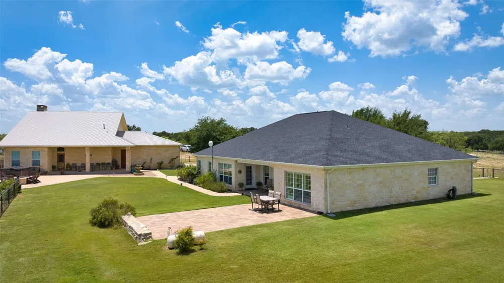 1456 Us Highway 283 Brady, TX 76825