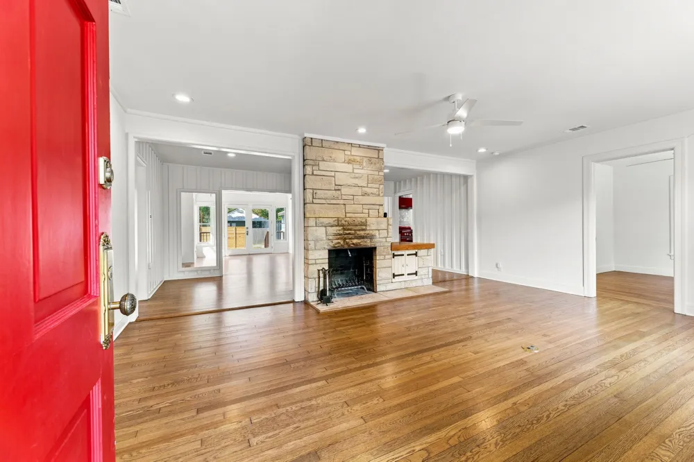 811 E 45th Street Austin, TX 78751