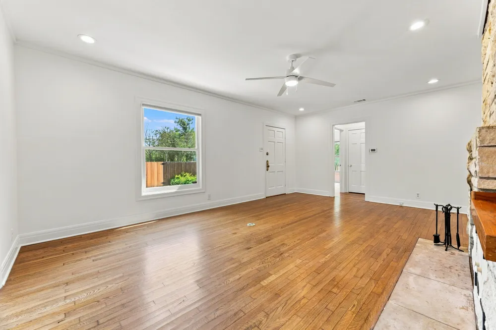 811 E 45th Street Austin, TX 78751