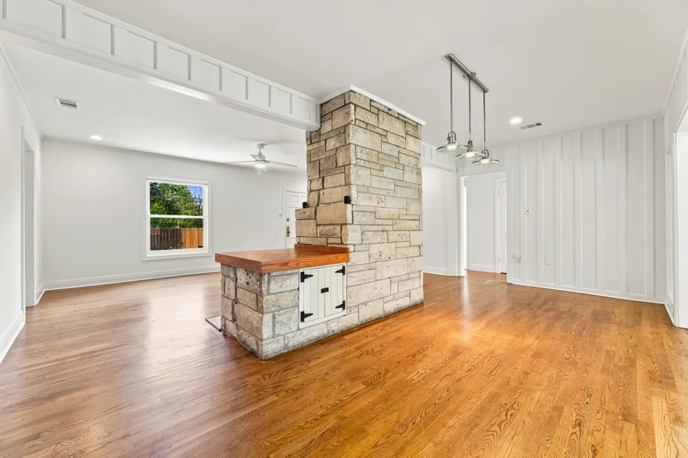 811 E 45th Street Austin, TX 78751