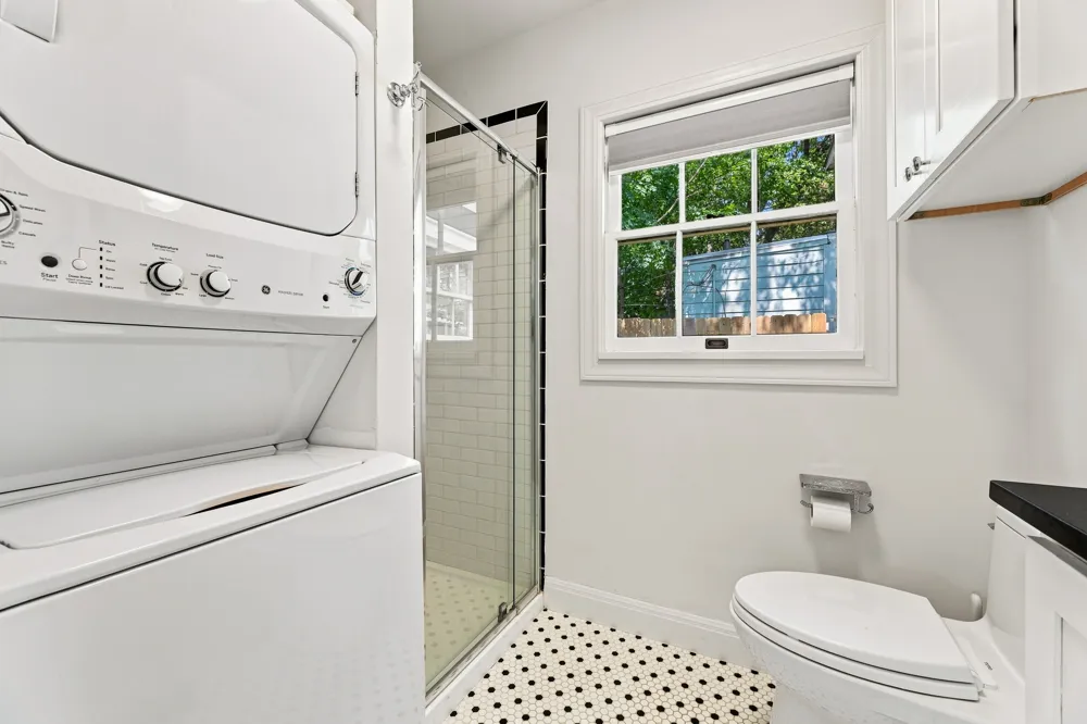 811 E 45th Street Austin, TX 78751
