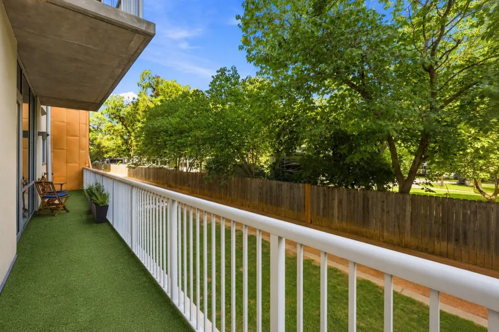 1600 Barton Springs Road #4105 Austin, TX 78704