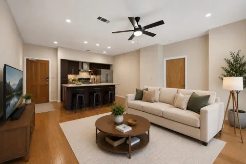 1600 Barton Springs Road #4105