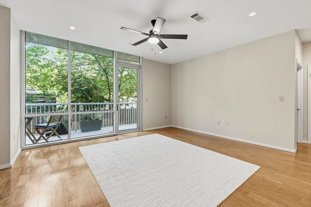 1600 Barton Springs Road #4105 Austin, TX 78704